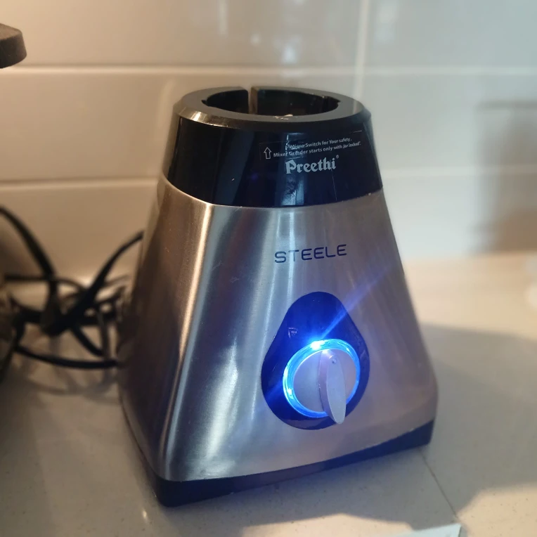 Preethi Steele Mixer Grinder