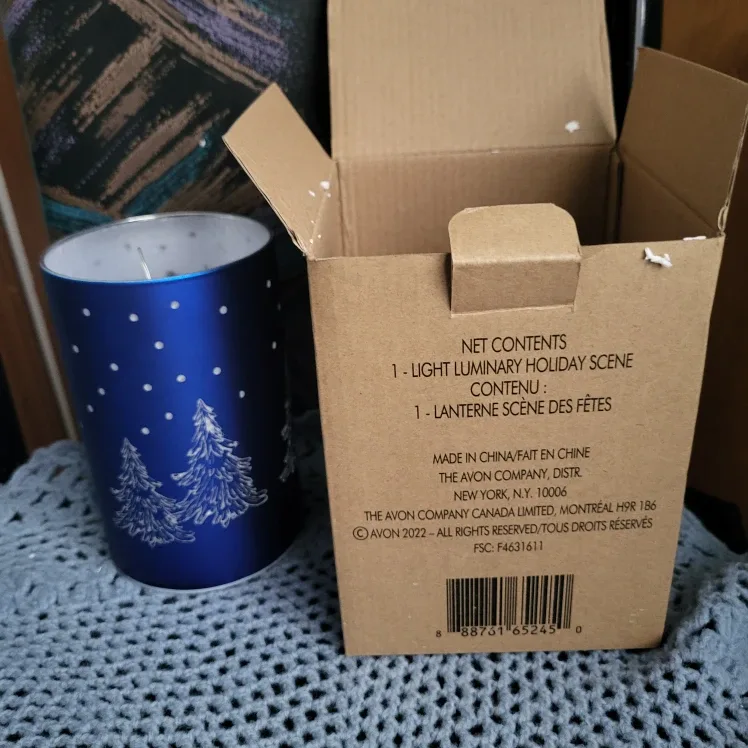 Avon Light Luminary Holiday Scene