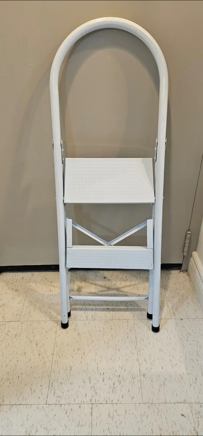 White Folding Step Ladder 🥕 🥕 image indicator(2)