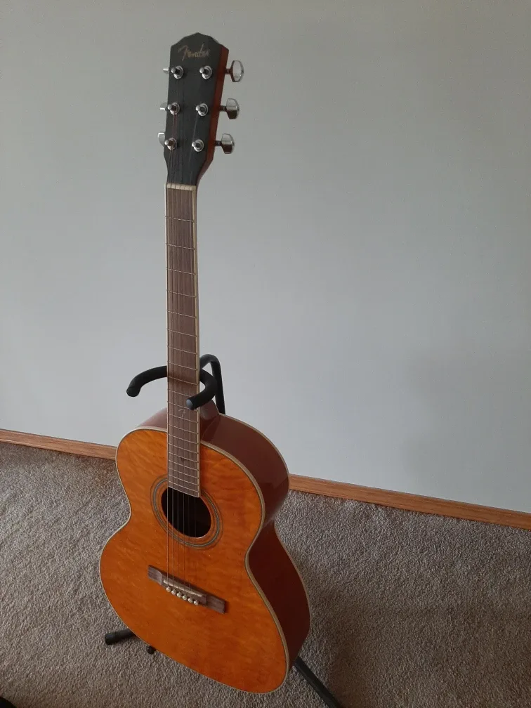 Fender GDO300 Acoustic Guitar image indicator(2)