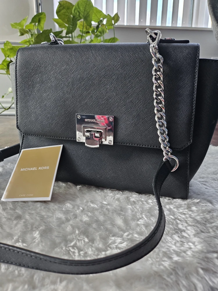 Michael Kors Black Leather Handbag - photo 2