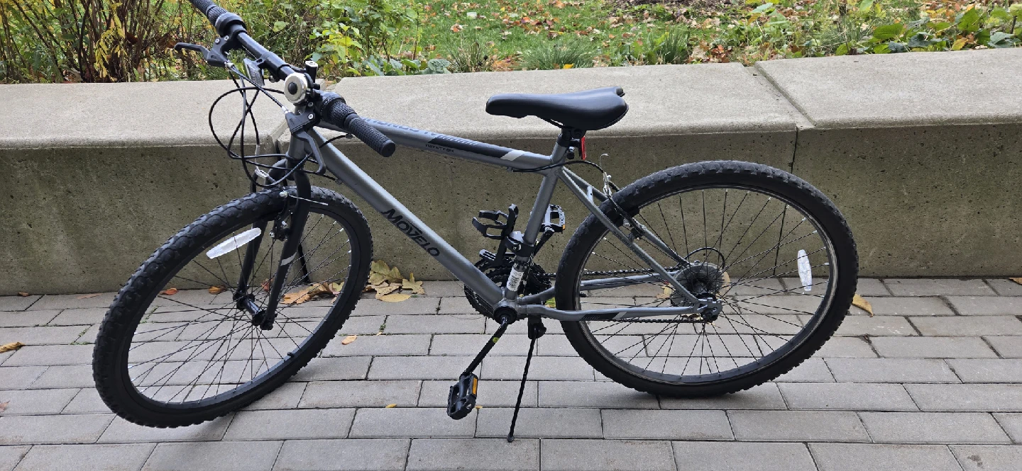 Montain Bike Movelo Algonquin 26-inch, 18-Speed, Grey