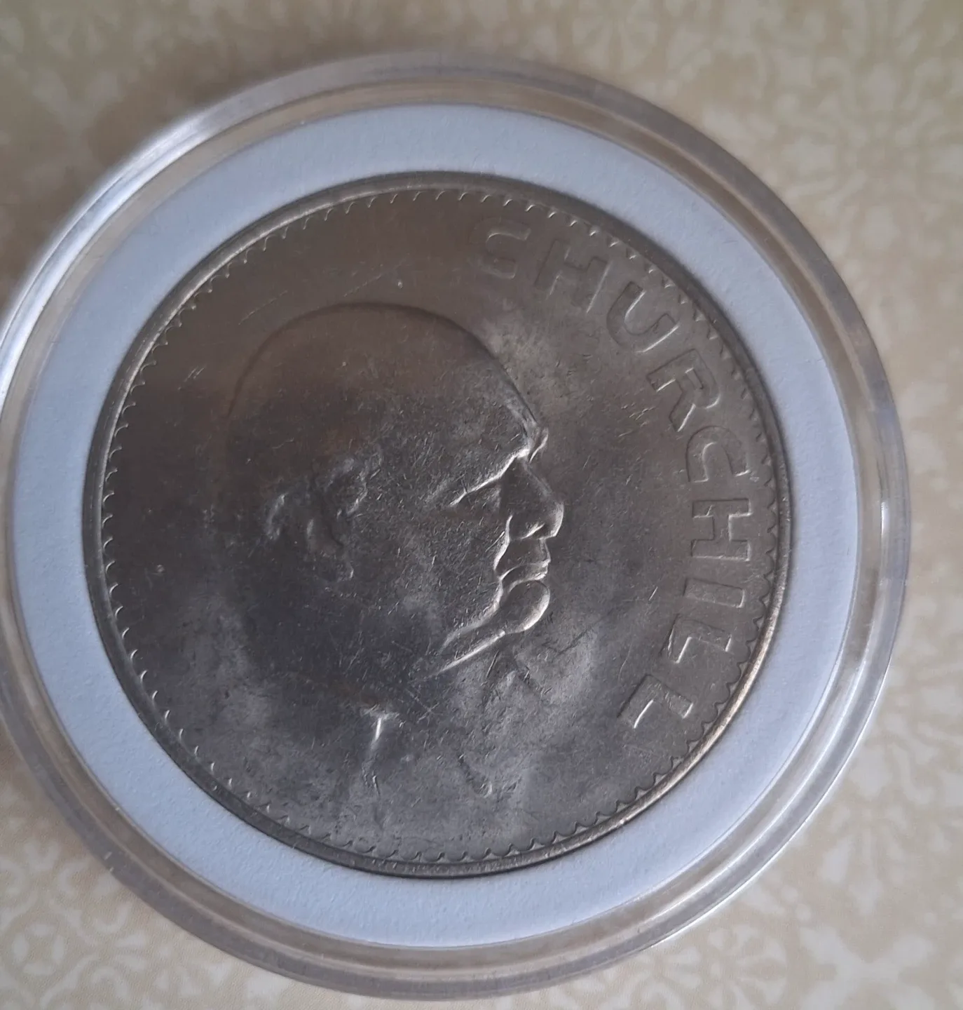 1965 Churchill and Elizabeth II Coin image indicator(2)