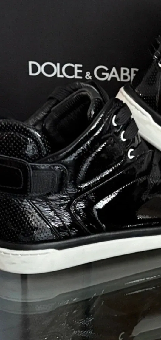 Dolce & Gabbana Black Patent Leather High-Top Sneakers image indicator(3)