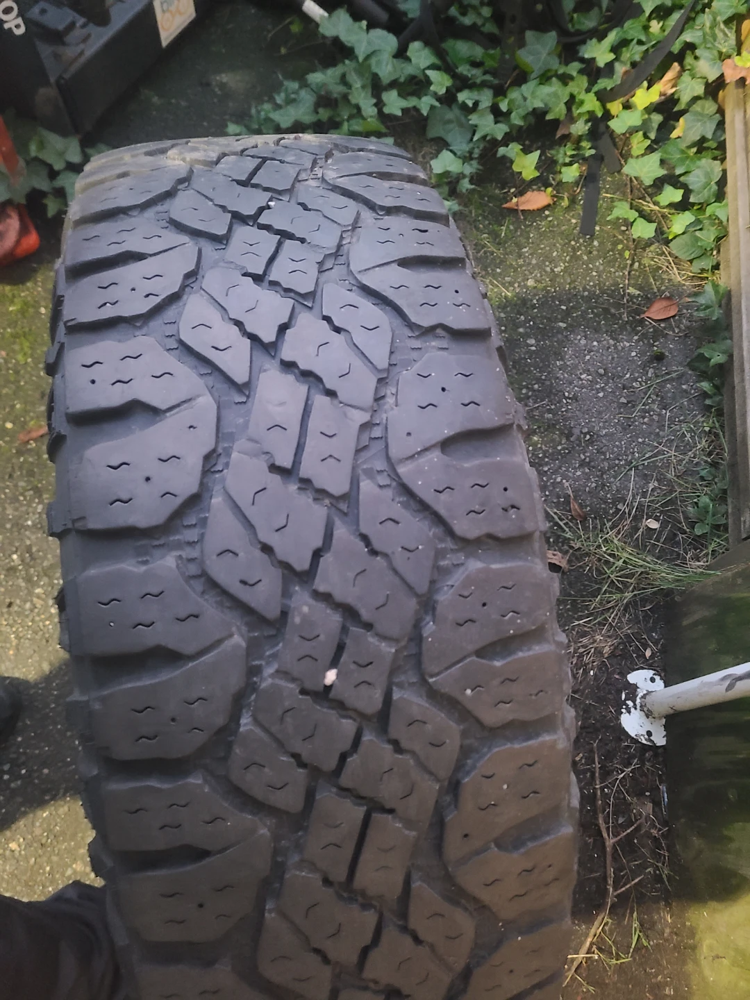Goodyear Wrangler LT265/70R17 Tire - photo 3