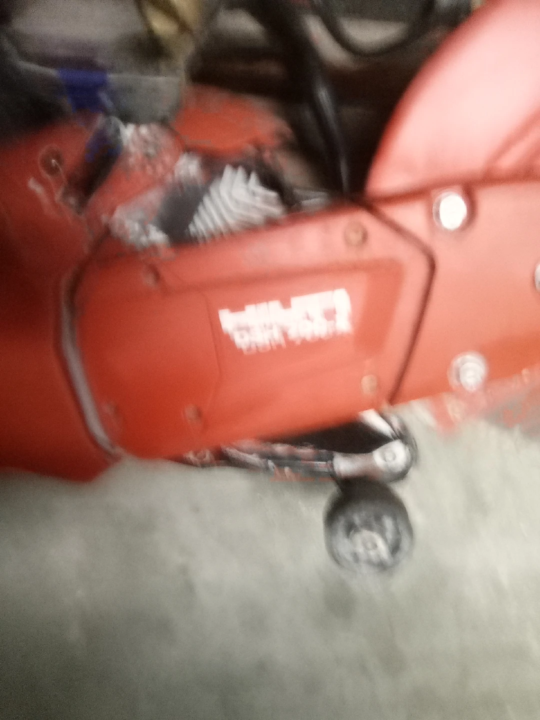 Hilti DSH 700-X Cut-off Saw - photo 3