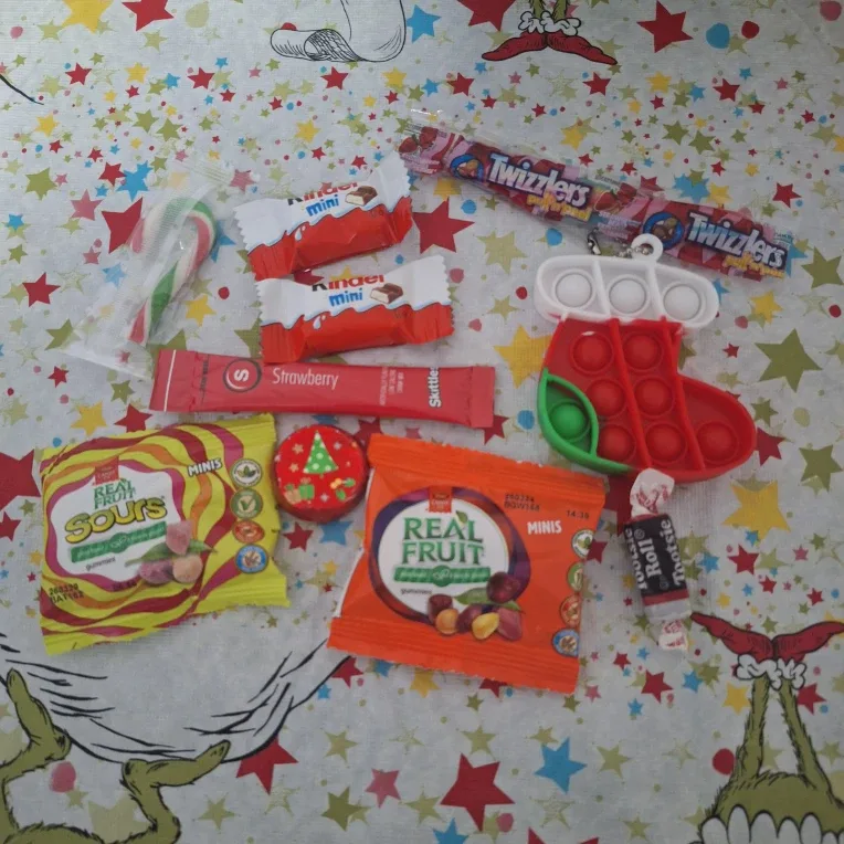 Christmas Themed Tumblers with Straw & Fidget Topper image indicator(2)