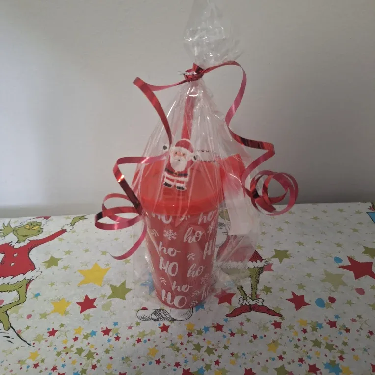 Christmas Themed Tumblers with Straw & Fidget Topper image indicator(4)