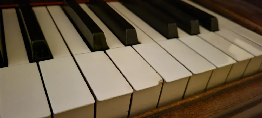 Gerhard Heintzman Piano with Bench - As Is image indicator(3)