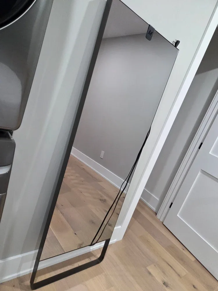 LuluLemon/Peloton Workout Mirror