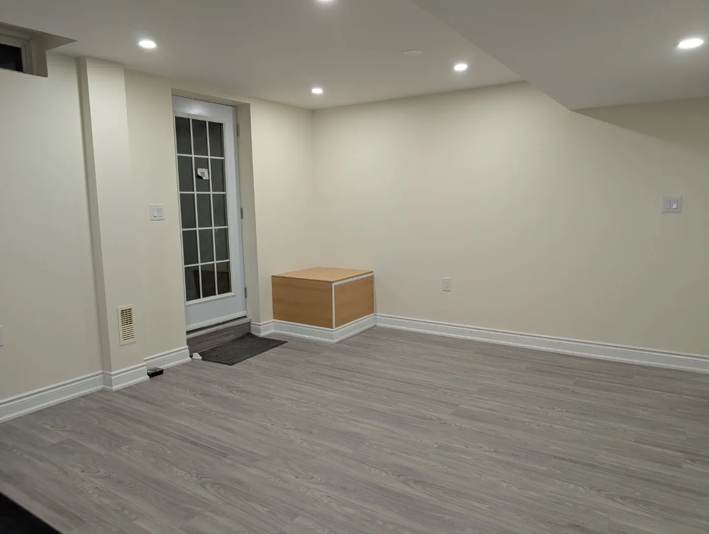 2 Bedroom legal basement for rent in ajax image indicator(2)