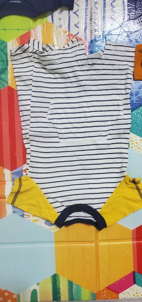 Carter's Baby Clothes Lot - 9M image indicator(5)