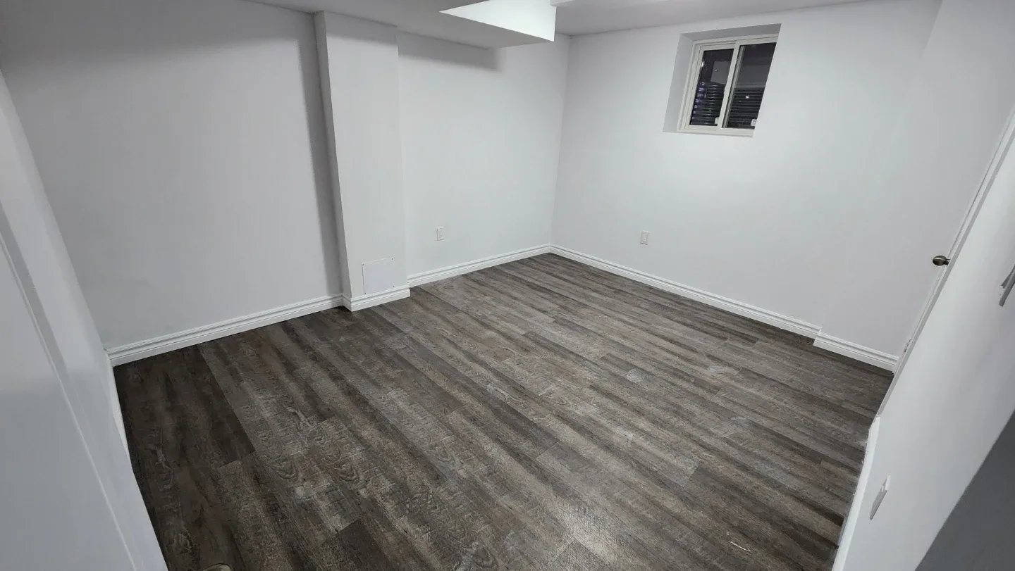 Ajax Basement rental image indicator(4)