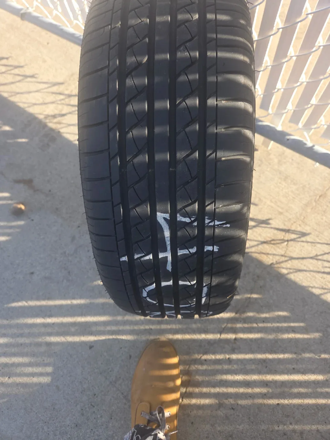 GT Radial Tire 185/55R15 82H image indicator(4)