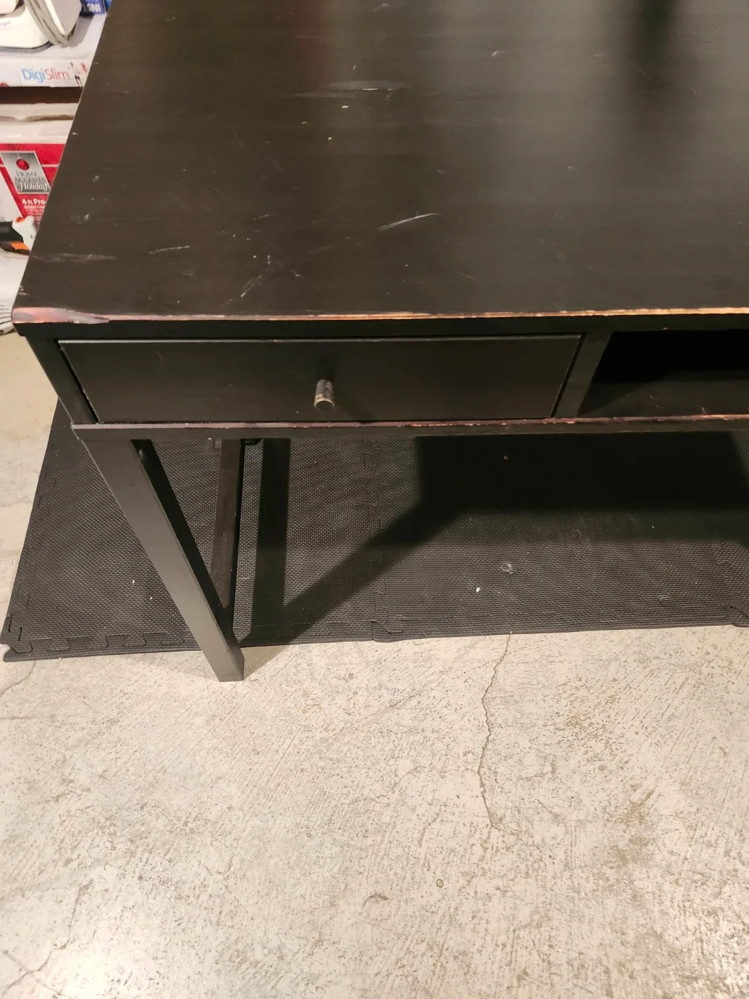 Solid Wooden computer desk image indicator(5)