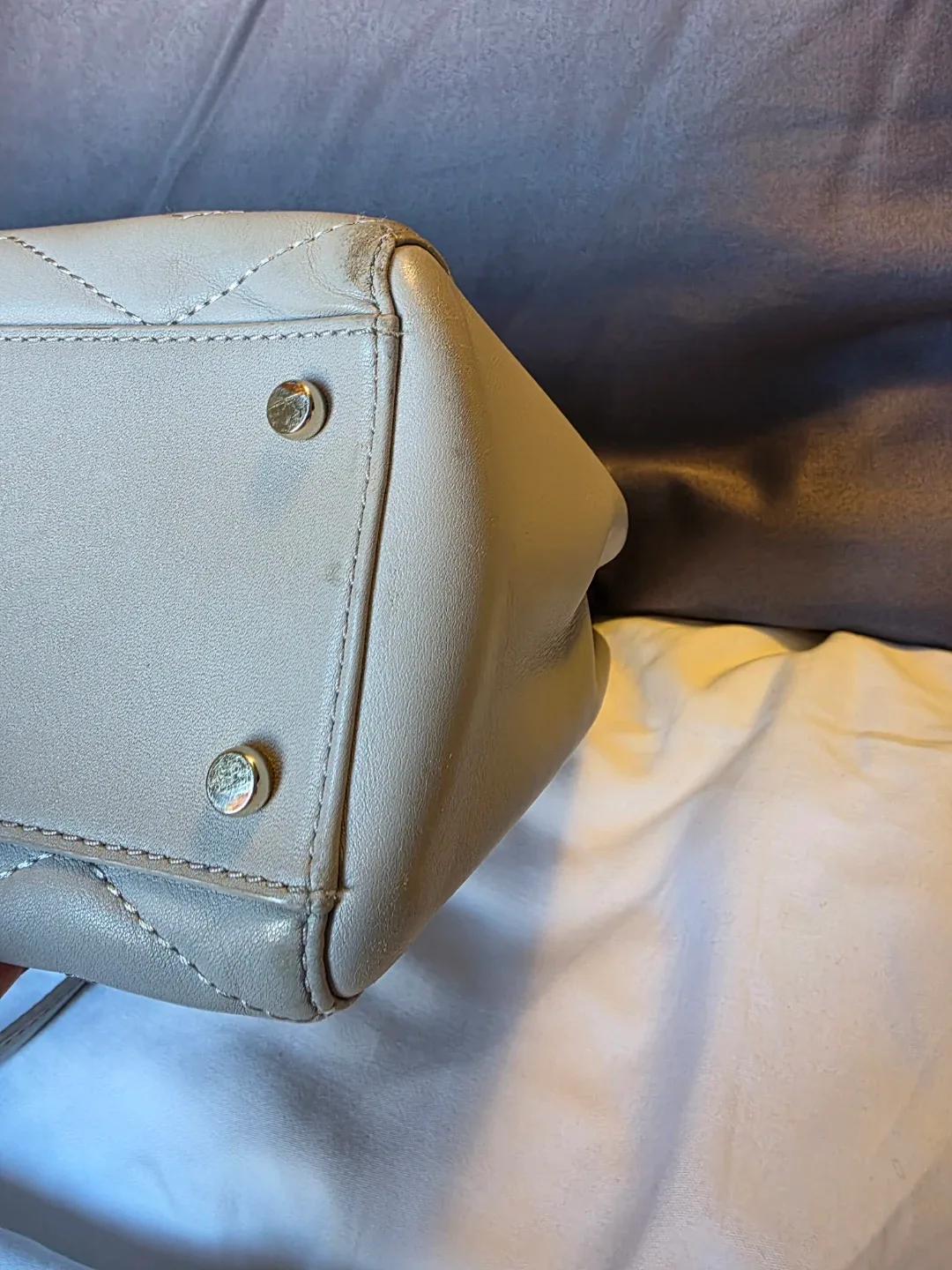 Kate Spade Reese Park Courtinee Shoulder Bag - Light Grey image indicator(7)