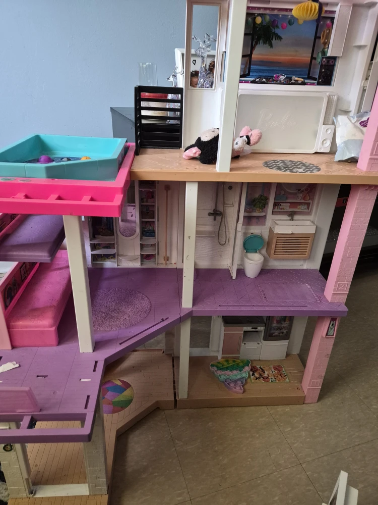 Barbie Dreamhouse Dollhouse