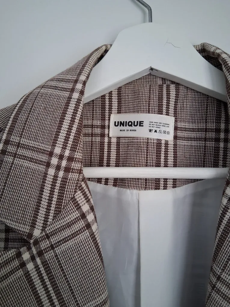 Long plaid blazer image indicator(2)