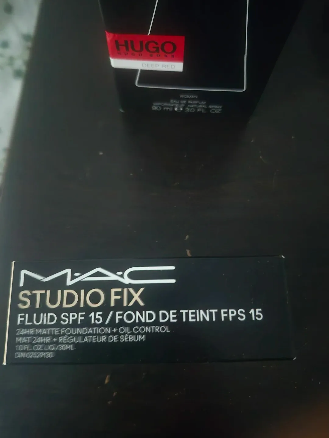 MAC Studio Fix Fluid SPF 15 Foundation - NC10 image indicator(2)