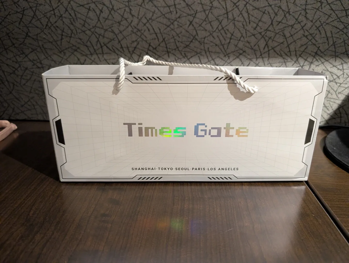 Divoom Times Gate with Smart APP Control, WiFi Connect image indicator(3)
