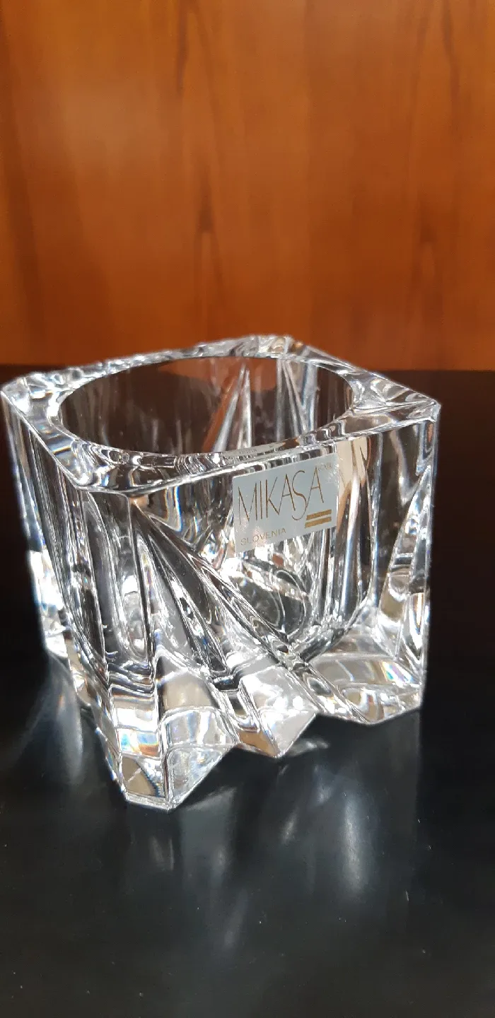 2 Gorgeous Candle Holders image indicator(2)