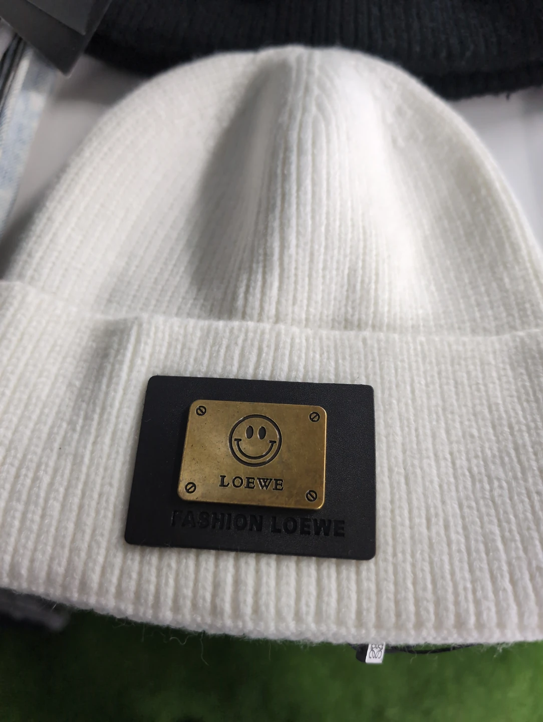Loewe Beanie - White - photo 2