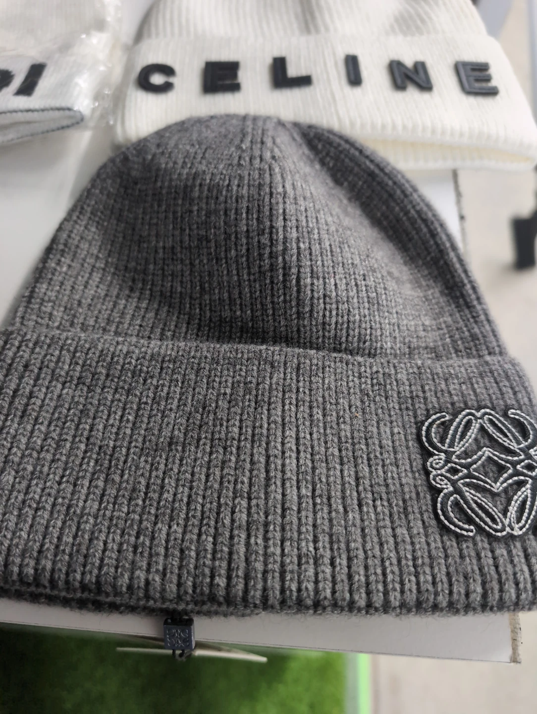 Loewe Beanie - White - photo 4