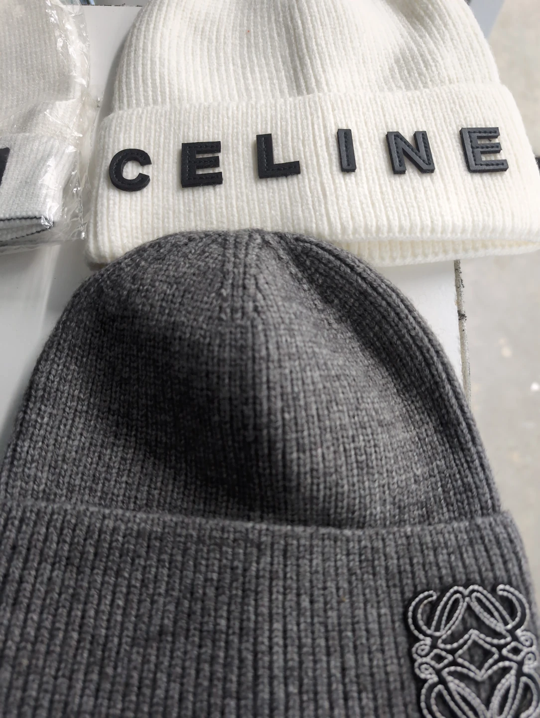 Loewe Beanie - White - photo 5