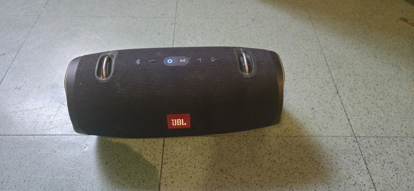 JBL Xtreme 3 Portable Bluetooth Speaker