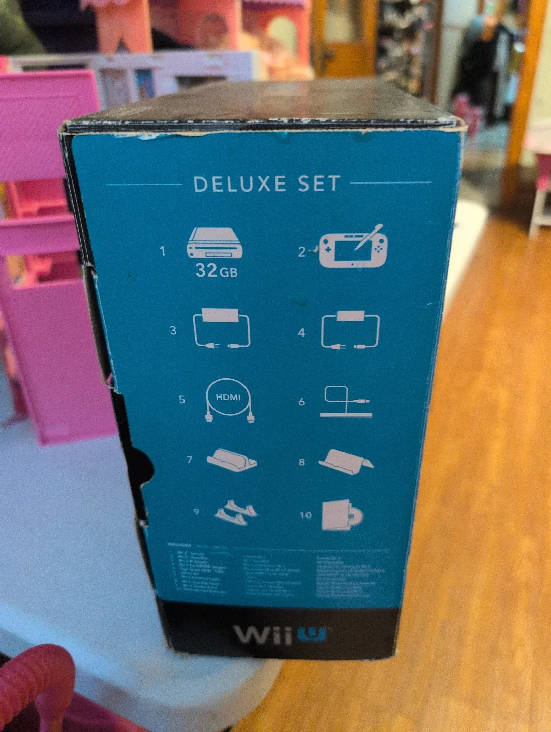 Nintendo Wii U Deluxe Set 32GB - Black image indicator(2)