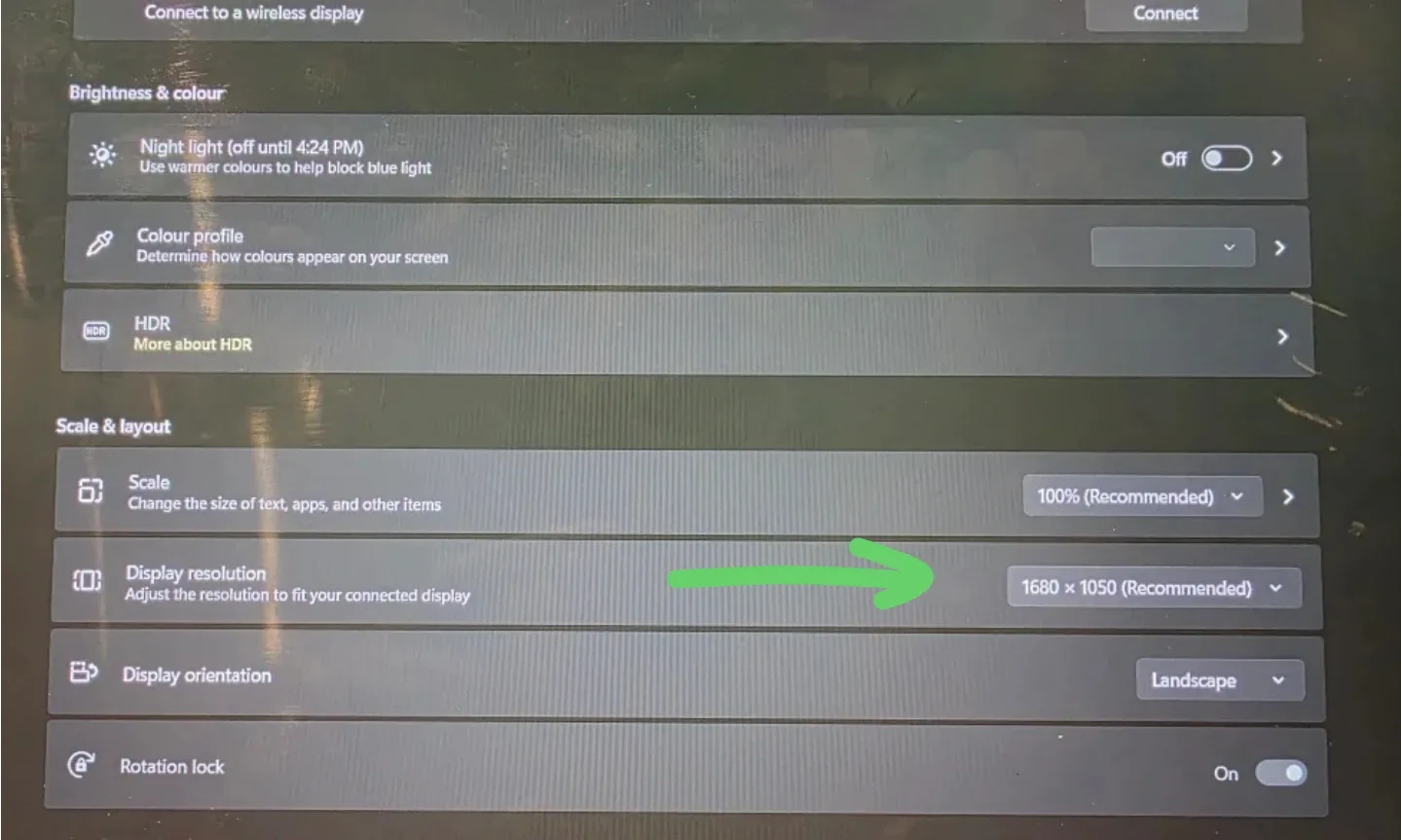 Dell Professional 22" LCD Monitor image indicator(2)