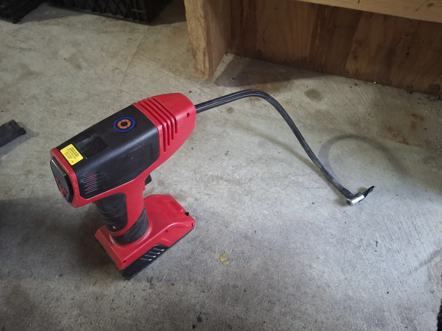 Bullseye 9475B-BAT Rechargeable Inflator