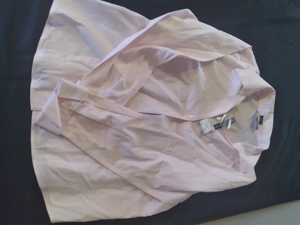 Jones New York pink shirt