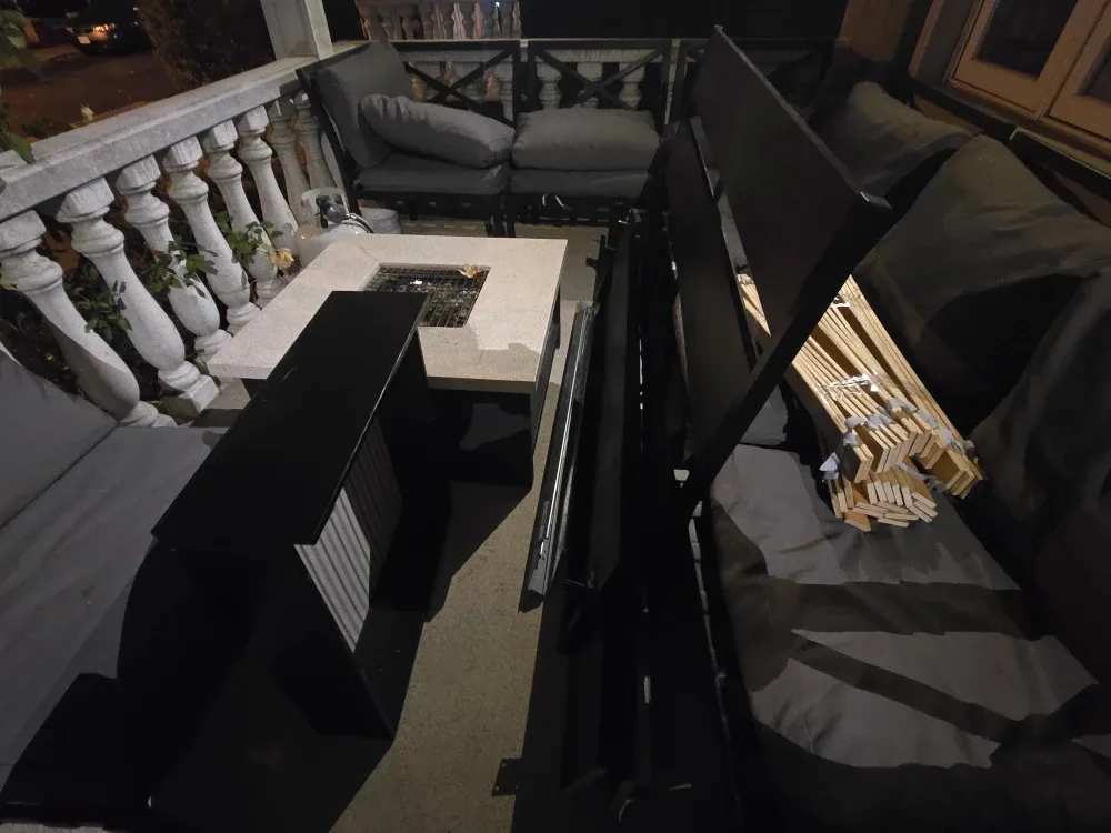 Modern Dark Brown Bed Frame - Sturdy Metal Center Support image indicator(4)