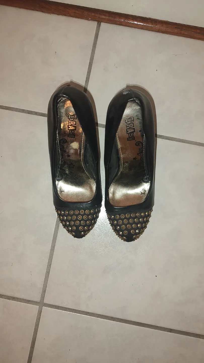 Black Studded Heels - Size 6 1/2 image indicator(5)