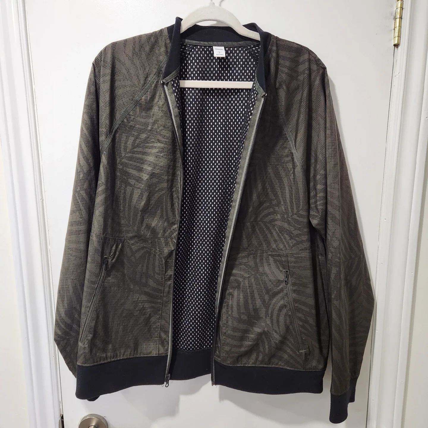 Old Navy Men's Green Bomber Jacket image indicator(2)