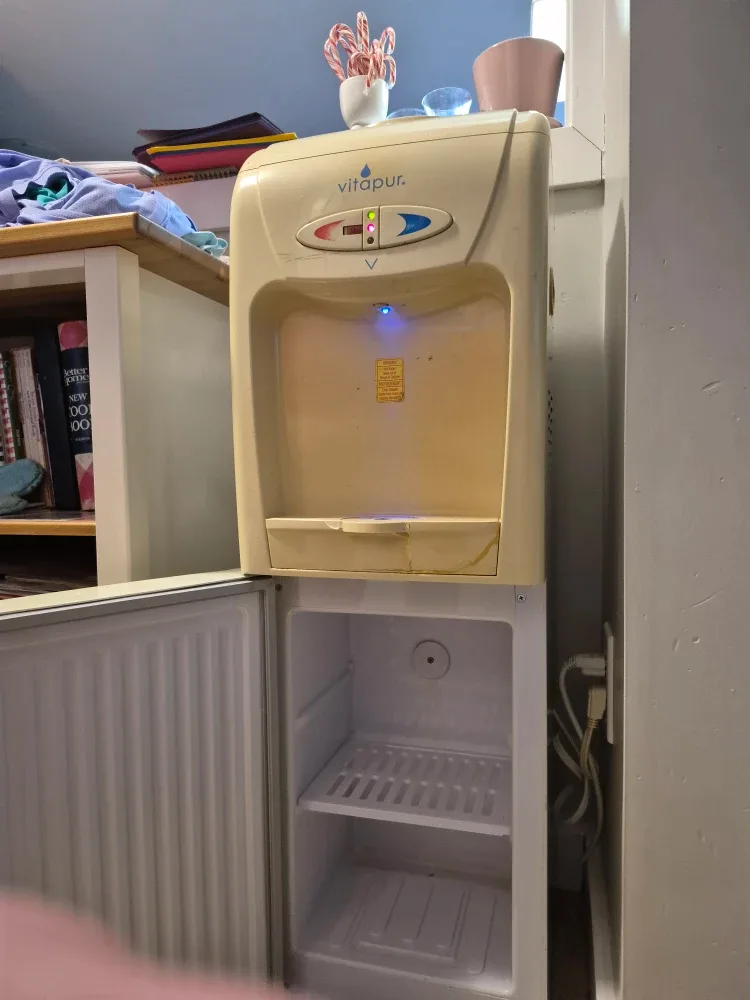 Vitapur Water Dispenser with Fridge