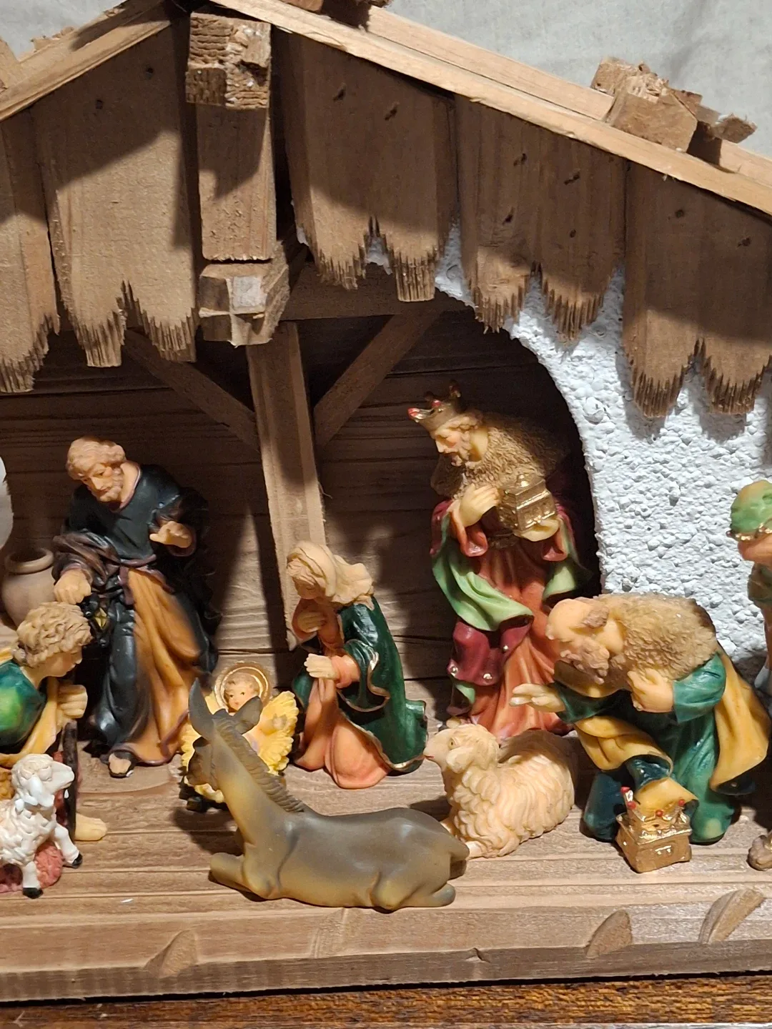 Nativity Scene Set with Wooden Stable image indicator(3)