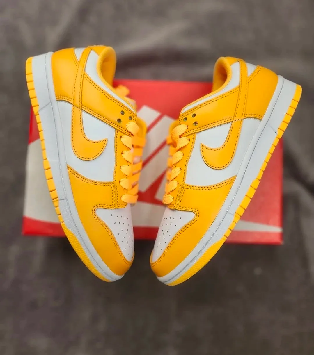 Nike Dunk Low 'Laser Orange' - Size 6,7,8 image indicator(2)