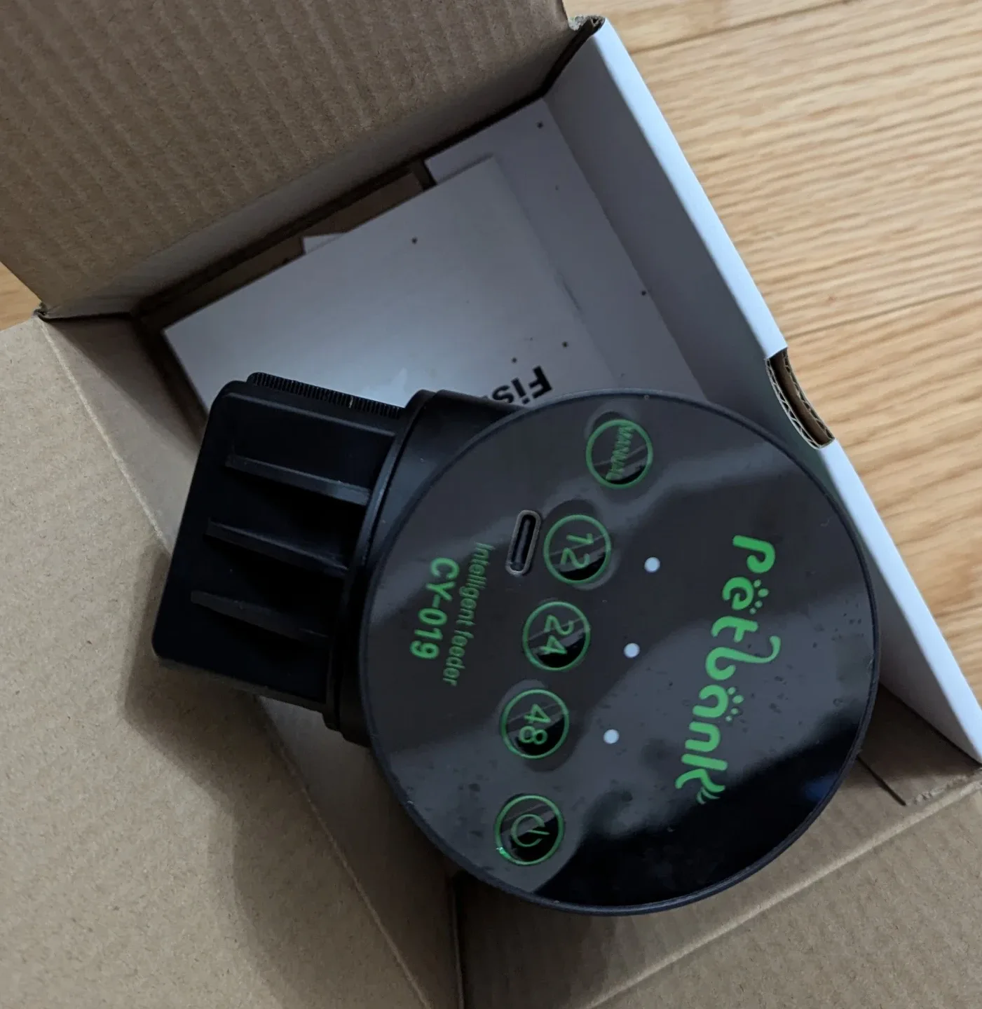 API 5 in 1 Aquarium Test Strips + Accessories image indicator(6)