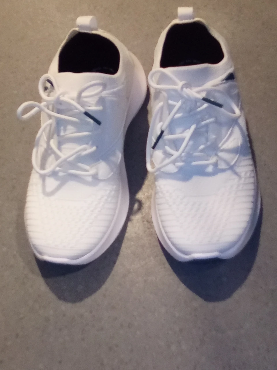 ***3 PAIRS(LEFT)-"VESSE"  RUNNERS*** - photo 2