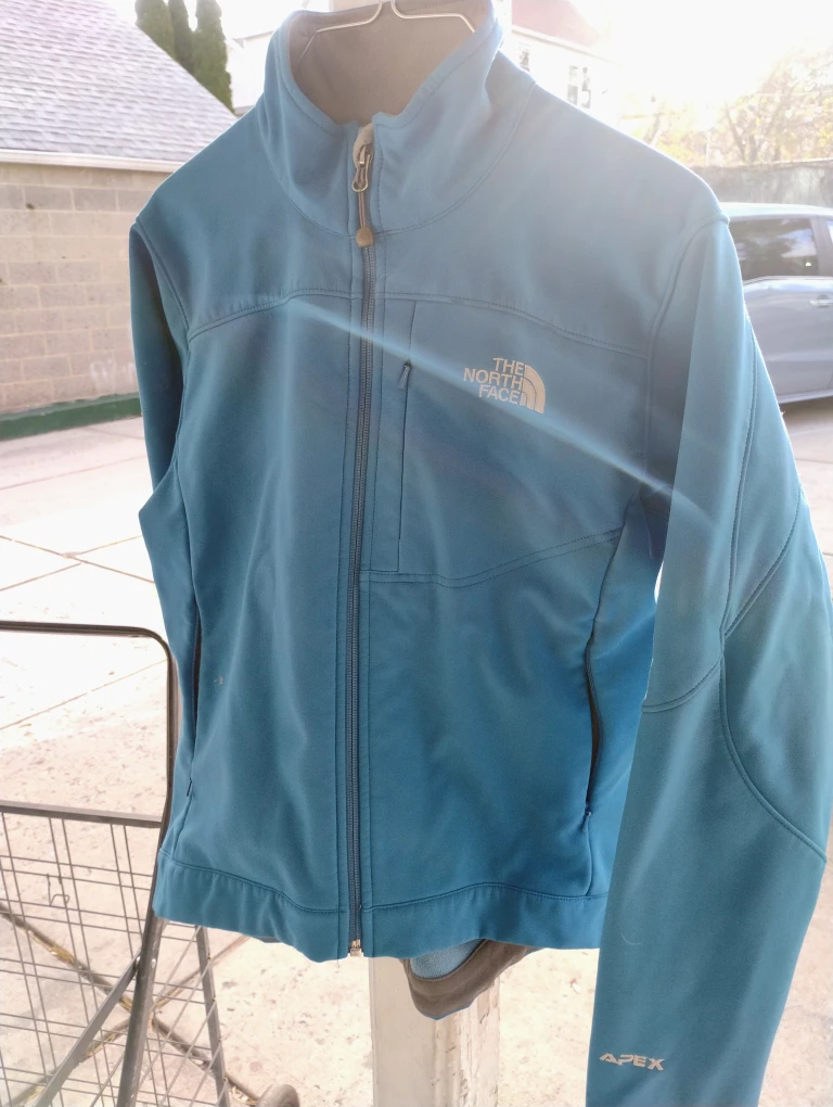 The North Face Apex Softshell Jacket - Women's Small