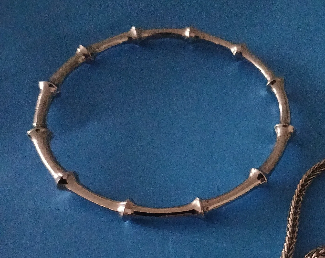 VINTAGE NECKLACE/SILVERTONE BANGLE SRY image indicator(2)