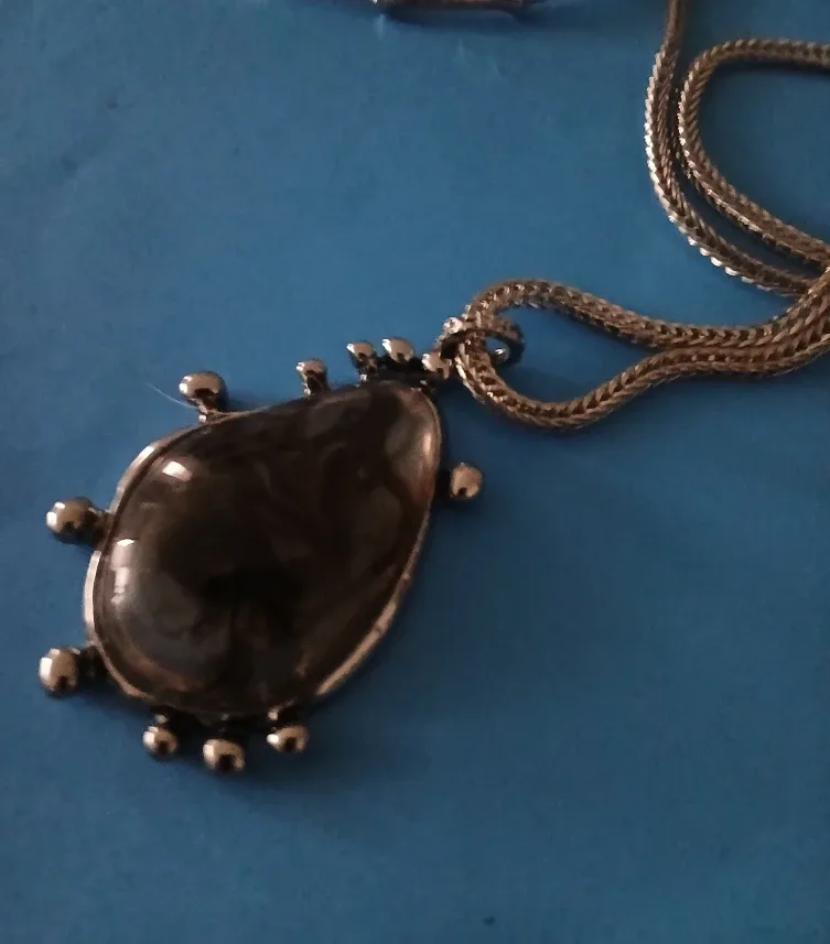 VINTAGE NECKLACE/SILVERTONE BANGLE SRY image indicator(3)