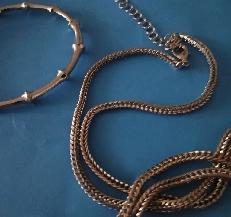 VINTAGE NECKLACE/SILVERTONE BANGLE SRY image indicator(4)