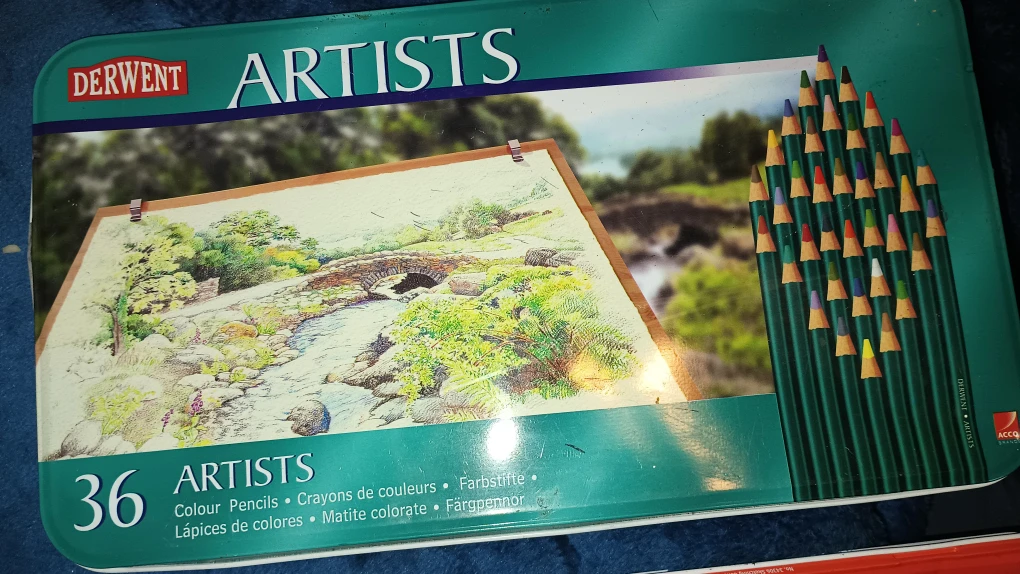 Derwent Artists & Sketching Collection - photo 2