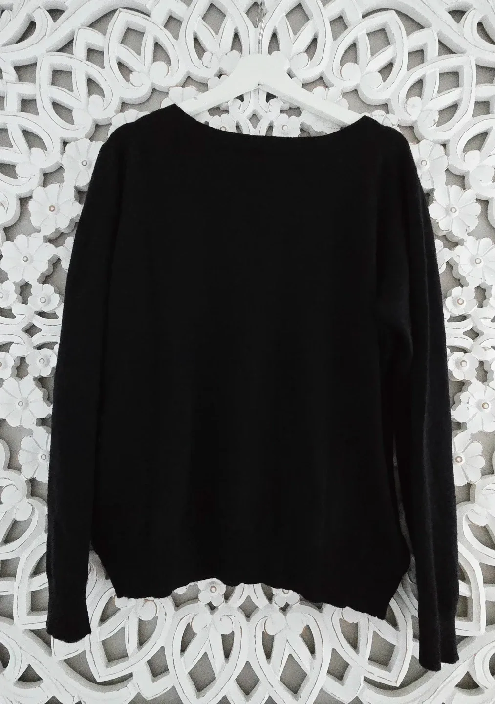 Anoukiikian Dark Blue Cardigan image indicator(3)