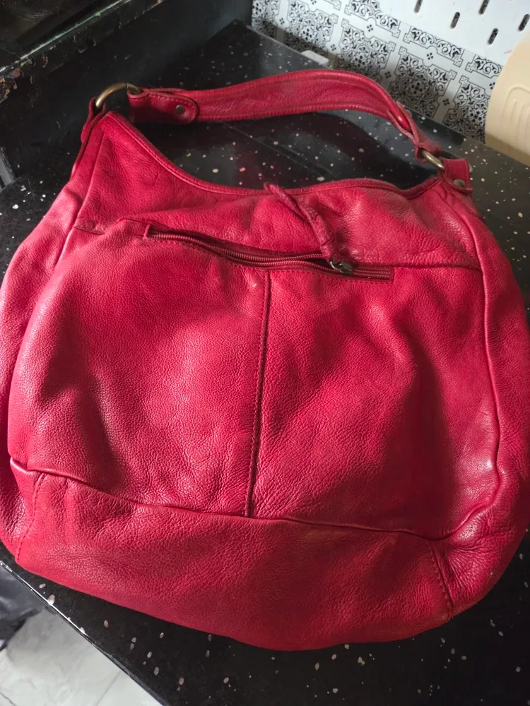 Red Leather Hobo Bag image indicator(2)