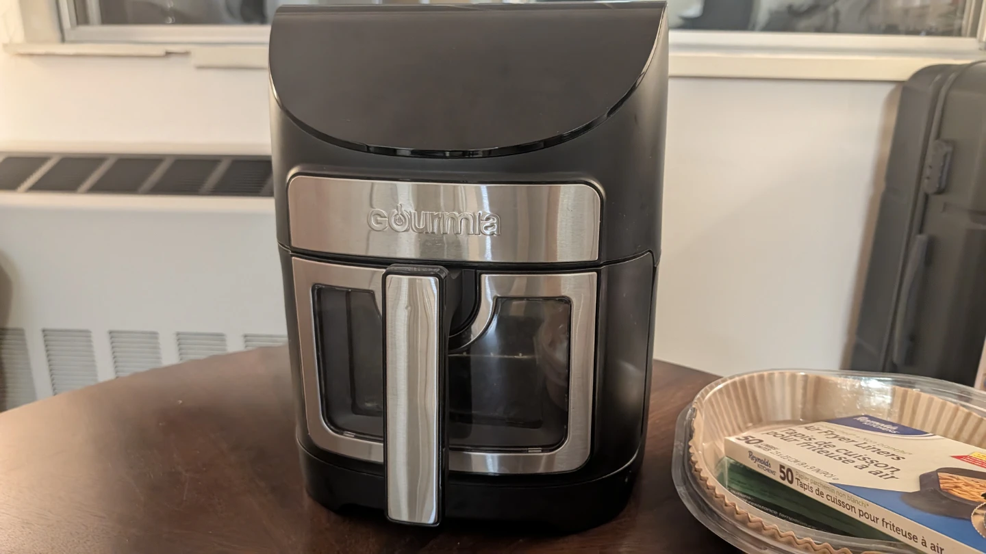 Gourmia Air Fryer – $30 CAD (OBO)