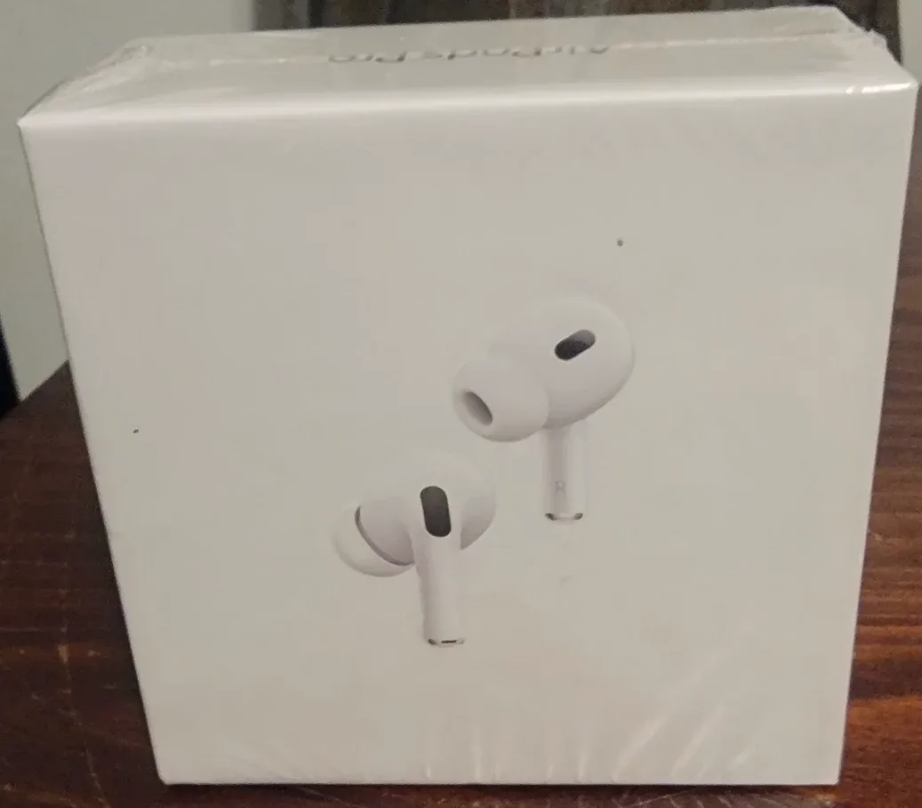 New Apple AirPods Pro (2nd generation)